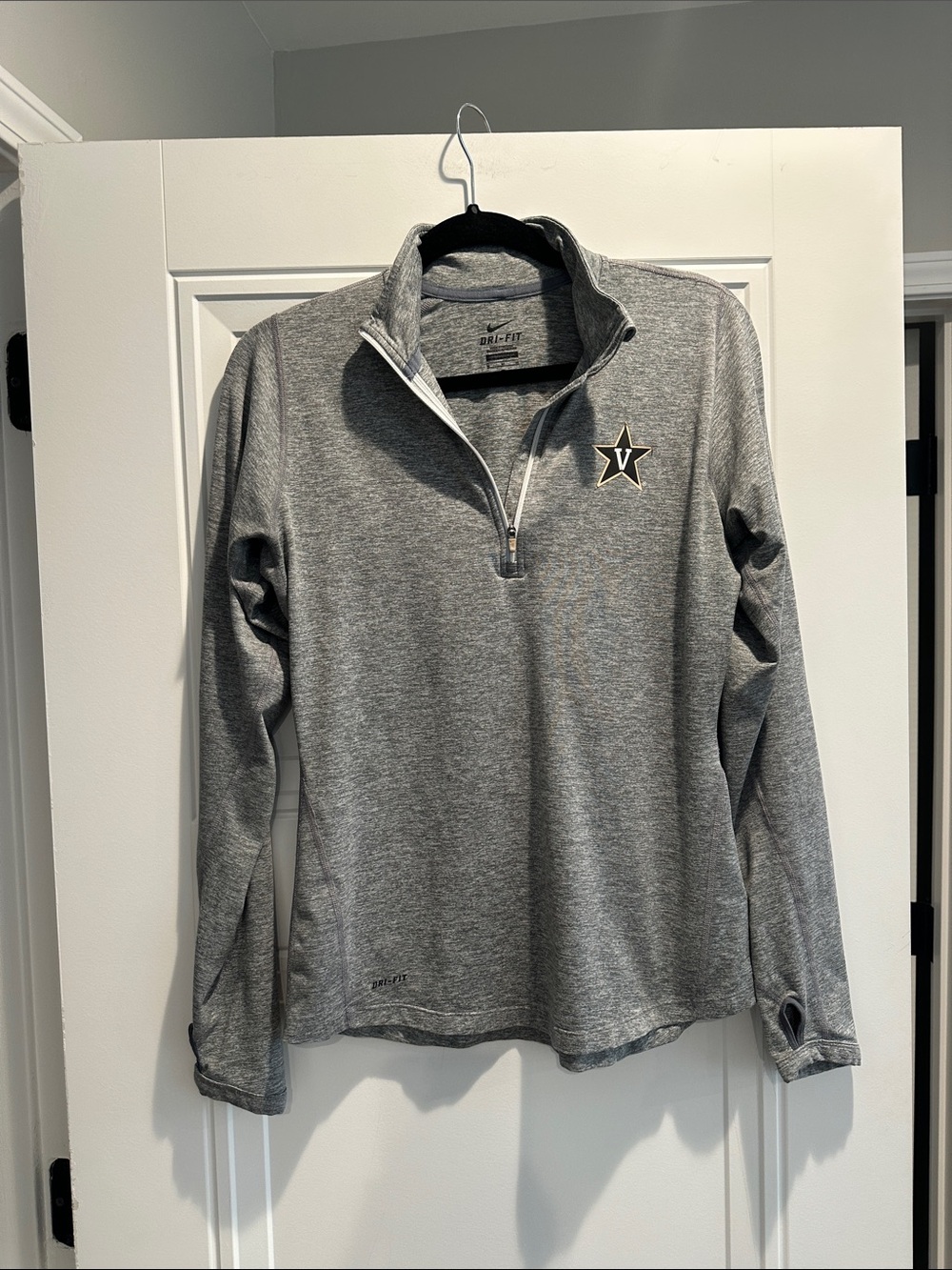 Nike University of Vanderbilt Top